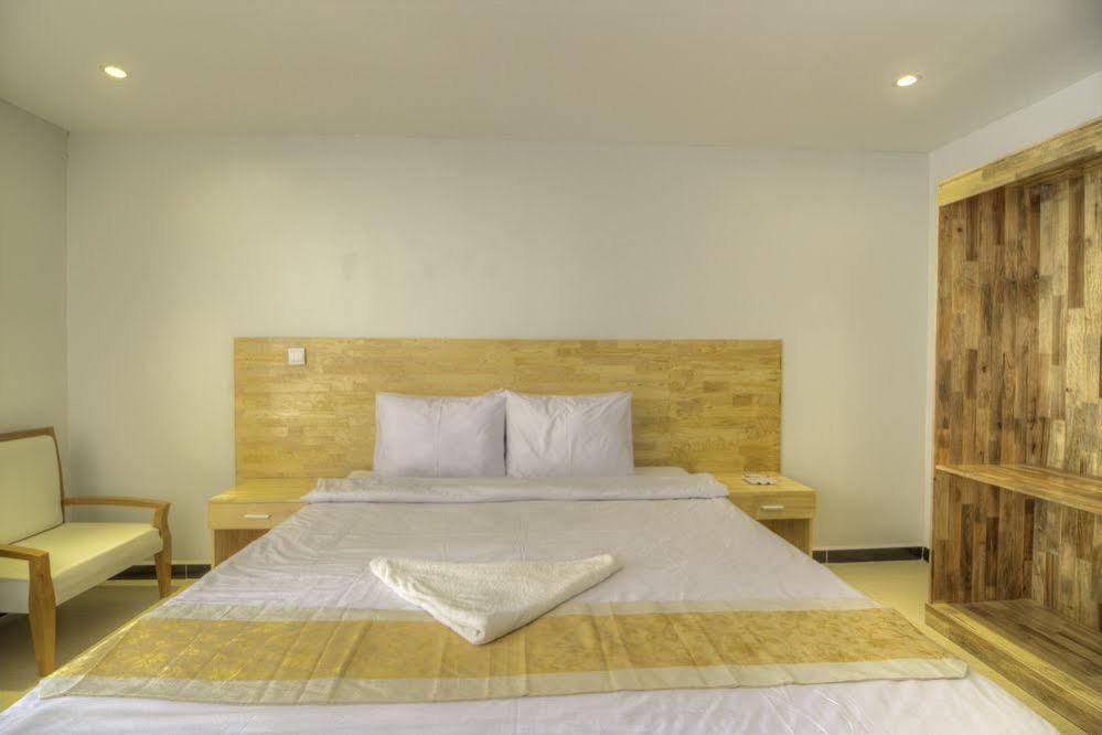 Kool Inn Siem Reap Esterno foto